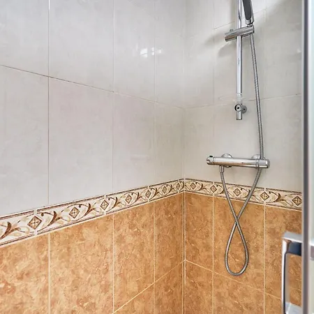 Espanhouse Chapaprieta 1 Bedroom *